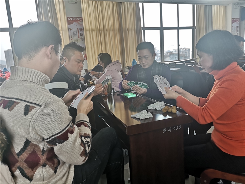 ���F��˾�����e�kԪ���Ċʻ��(�D2)